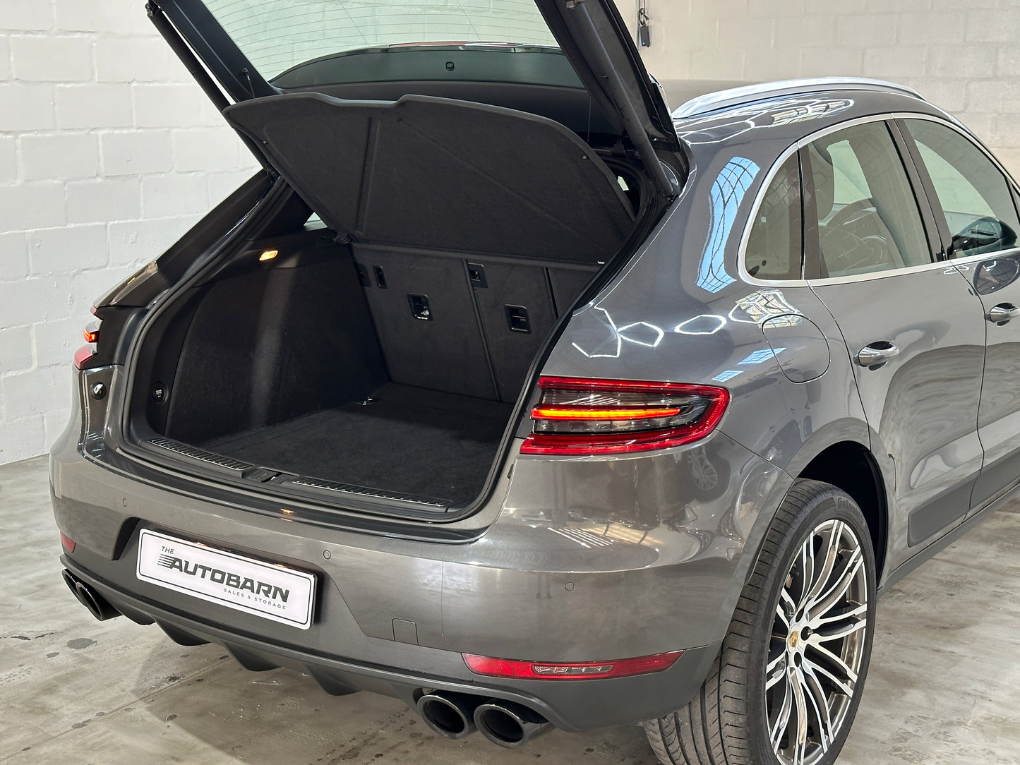 2014 Porsche Macan S