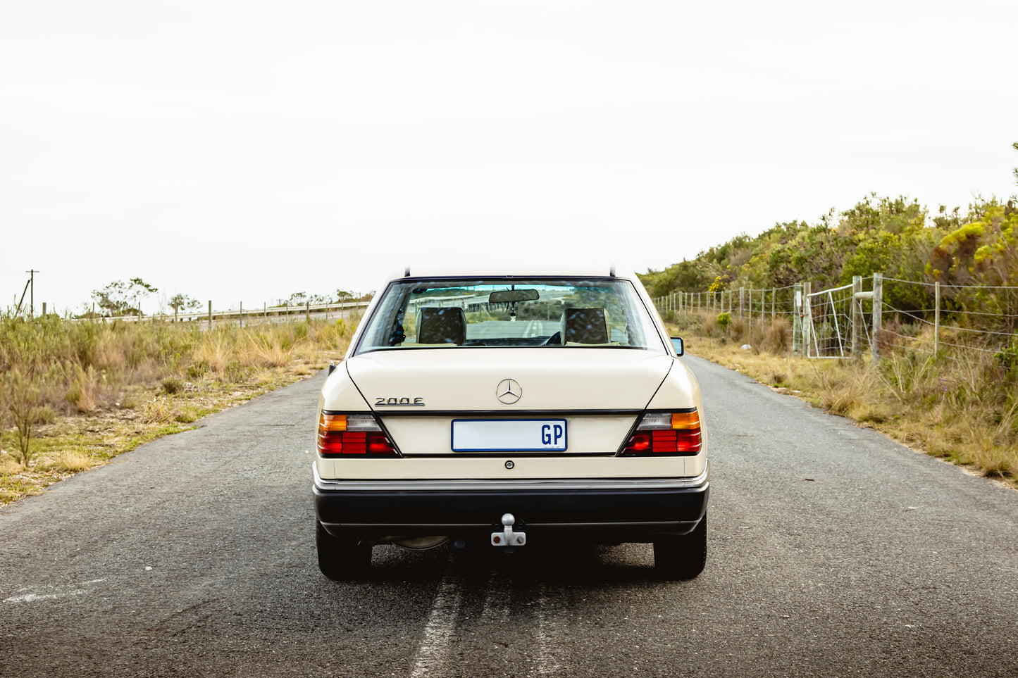 1991 Mercedes-Benz 200 E