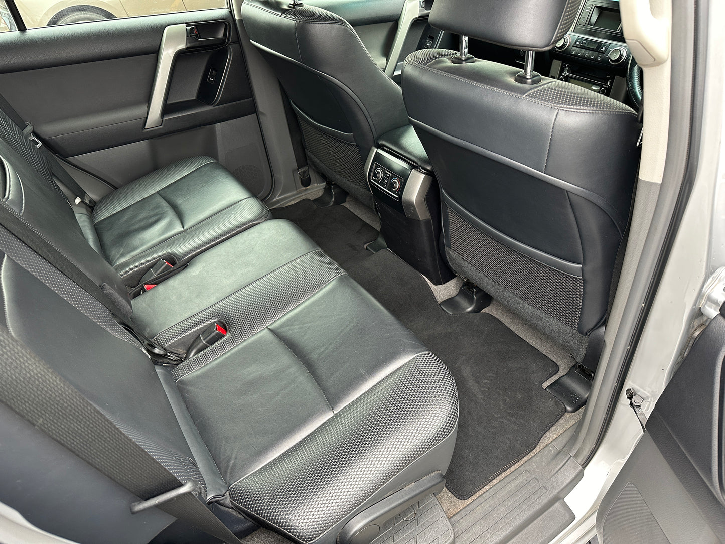 2010 Toyota Prado 4.0 V6 A/T