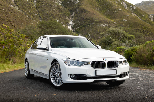 2012 BMW 3 Series 335i Luxury