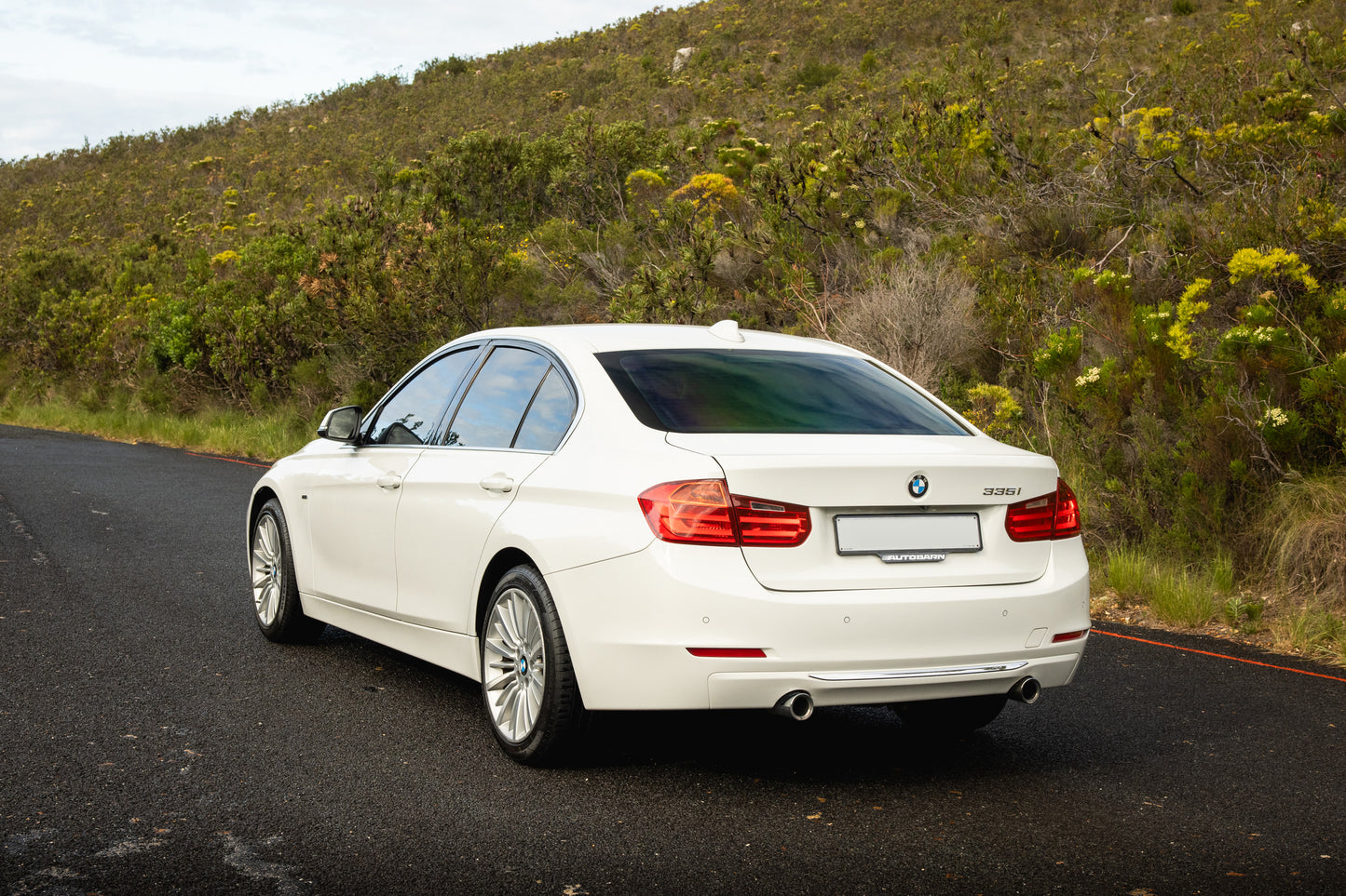2012 BMW 3 Series 335i Luxury