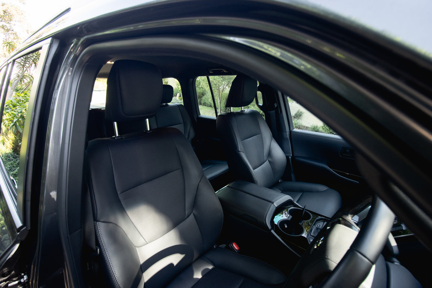 2025 Toyota Land Cruiser 300 3.3D GX-R